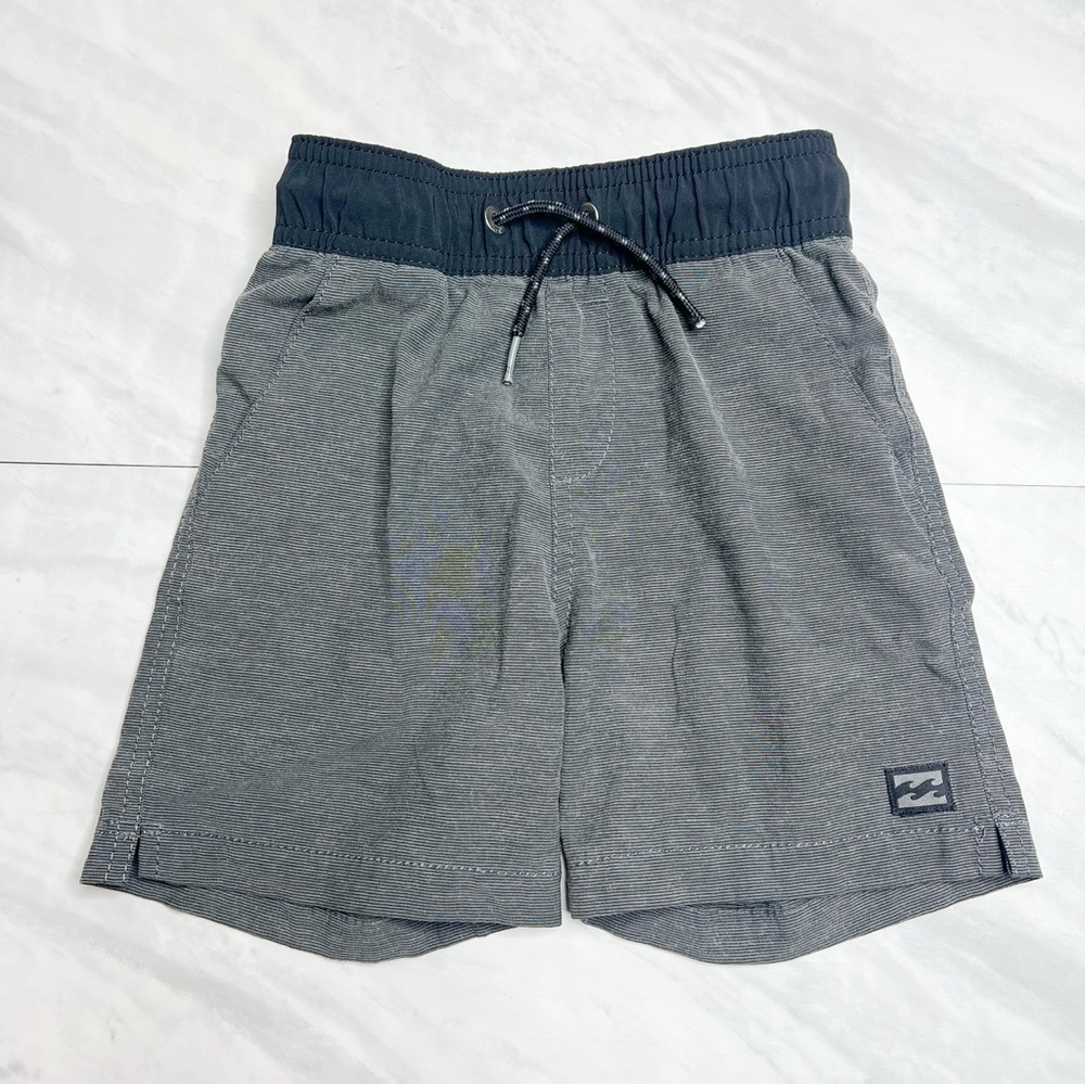 Billabong Board Shorts 4/S